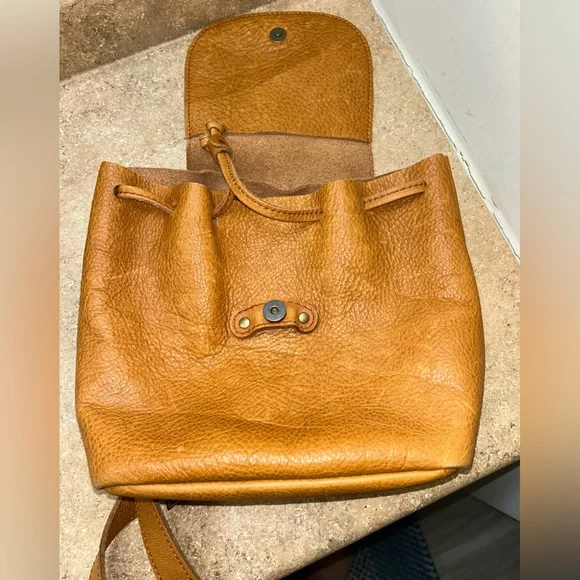 Portland Leather Goods Dune Backpack - Picture 3 of 16